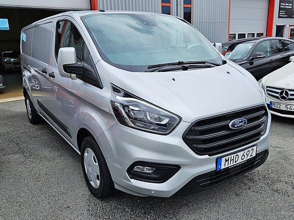 Ford Transit Custom 3 of 13