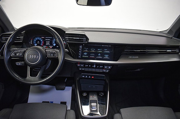 Audi A3 8 of 20