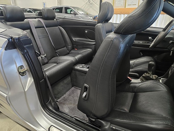 Volvo C70 21 of 30