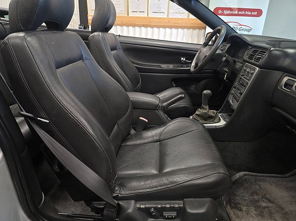 Volvo C70 15 of 30