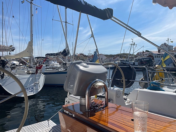 Dufour 405 Grand Large 2009 till salu 6 of 15