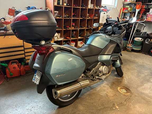Honda NT700VA Deauville 3 of 8