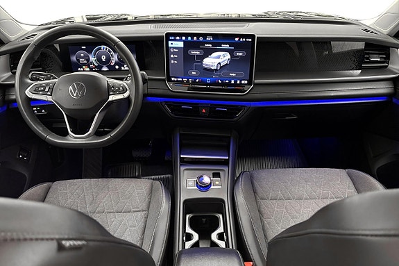 Volkswagen Tayron 12 of 30