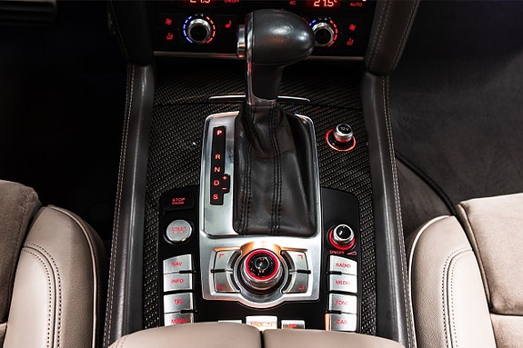 Audi Q7 10 of 19