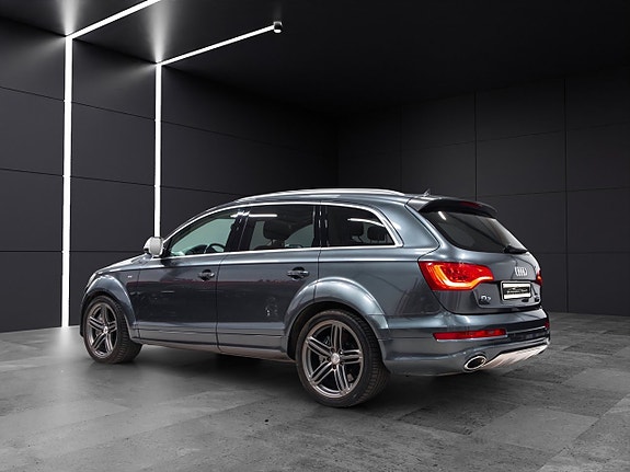 Audi Q7 6 of 19
