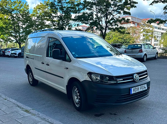 Volkswagen Caddy Maxi 2 of 11