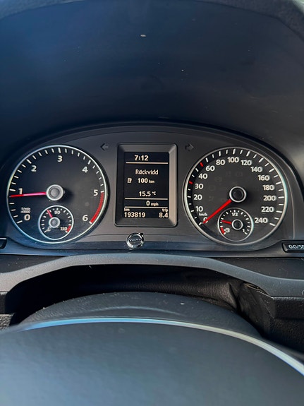 Volkswagen Caddy Maxi 8 of 11