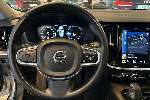 Volvo V60 6 of 18