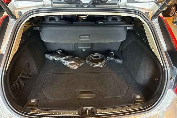 Volvo V60 17 of 18