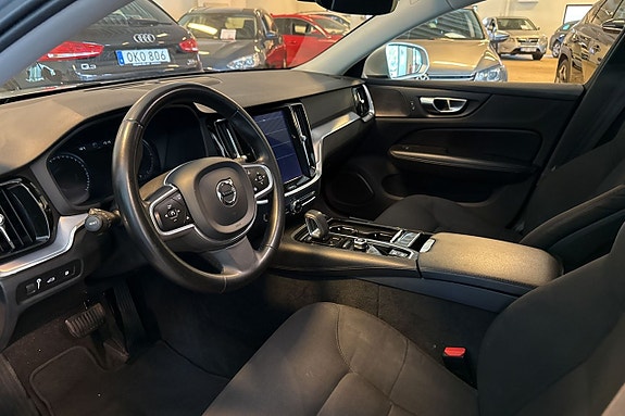 Volvo V60 5 of 18