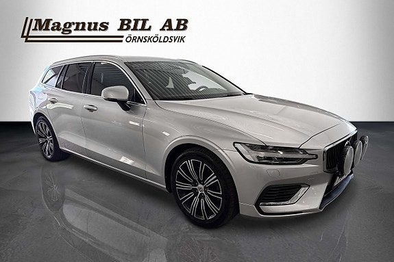 Volvo V60 2 of 18