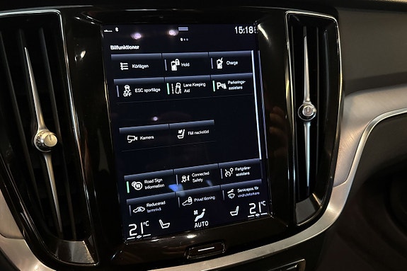 Volvo V60 11 of 18