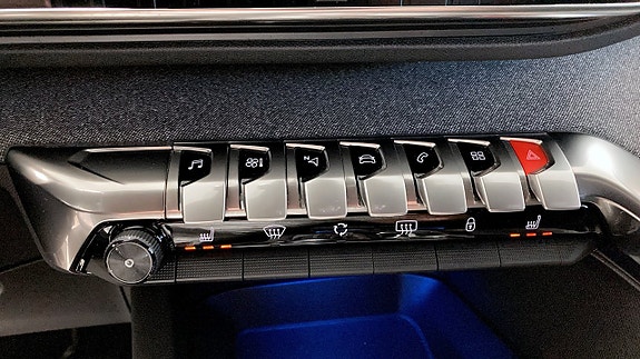 Peugeot 3008 15 of 16