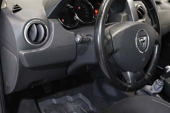 Dacia Duster 16 of 19