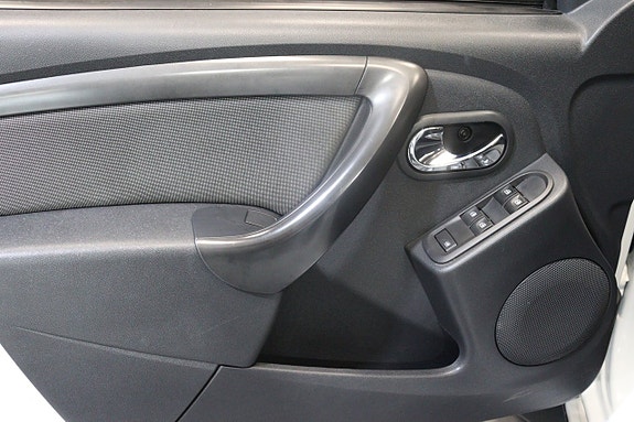 Dacia Duster 15 of 19