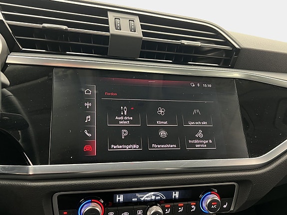 Audi Q3 16 of 24