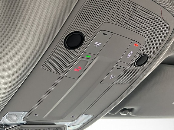 Audi Q3 20 of 24