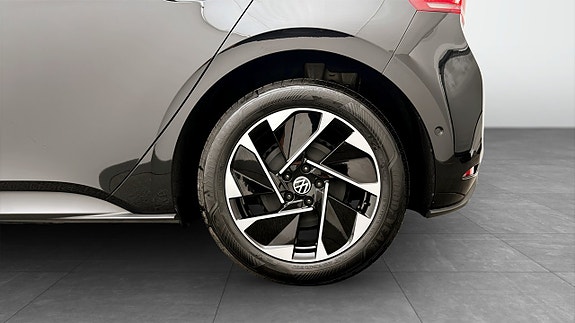 Volkswagen ID.3 6 of 19