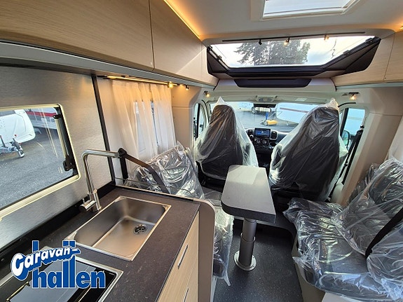 Adria COMPACT SELECT DL - FIAT 6E 2,2 140HP 35L 16 of 27