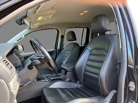 Volkswagen Amarok 18 of 24