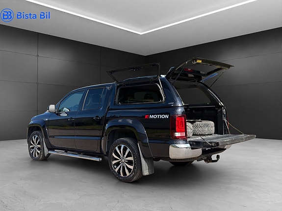 Volkswagen Amarok 9 of 24