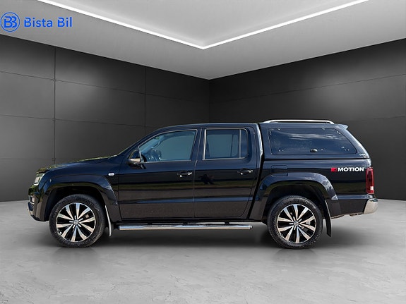 Volkswagen Amarok 12 of 24