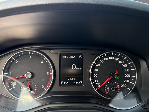 Volkswagen Amarok 15 of 24