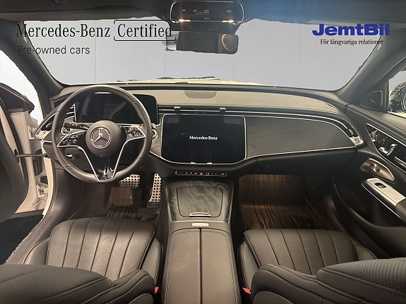 Mercedes-Benz E300 de 9 of 11