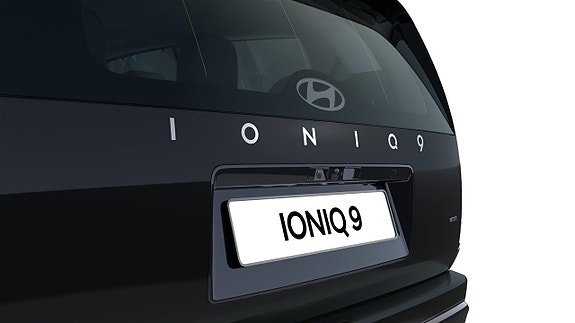 Hyundai Ioniq 9 5 of 5