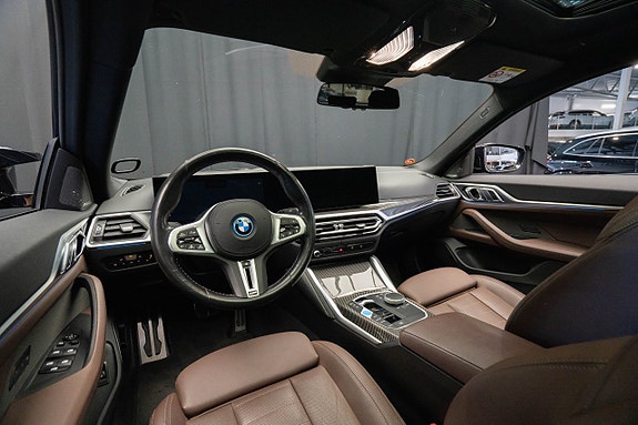 BMW i4 11 of 30