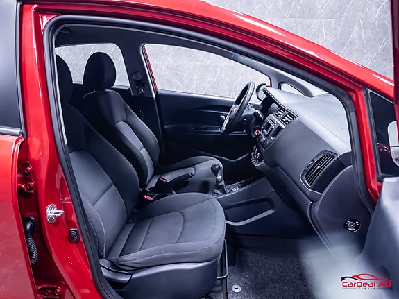 Kia Rio 15 of 26