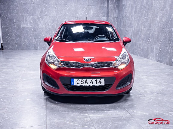Kia Rio 2 of 26
