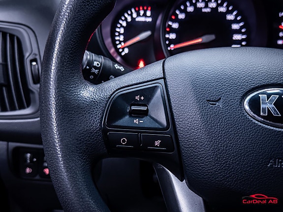 Kia Rio 21 of 26