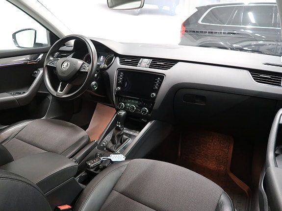 Skoda Octavia 21 of 30