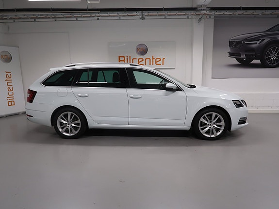 Skoda Octavia 5 of 30