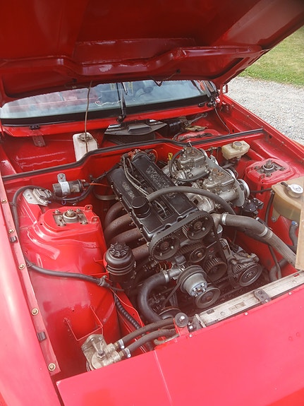 Porsche 944 5 of 7