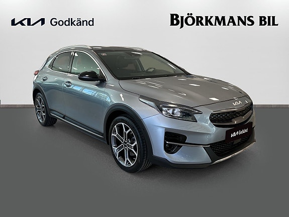 Kia XCeed 3 of 17