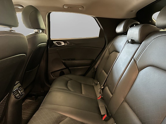 Kia XCeed 9 of 17