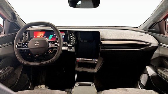 Renault Scenic E-Tech 4 of 9