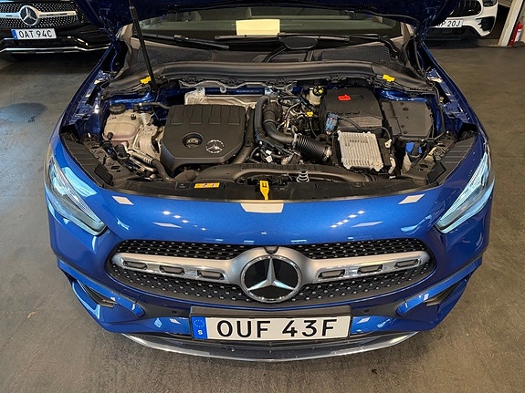 Mercedes-Benz GLA200 27 of 30