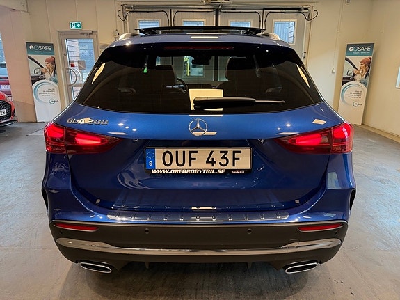 Mercedes-Benz GLA200 29 of 30