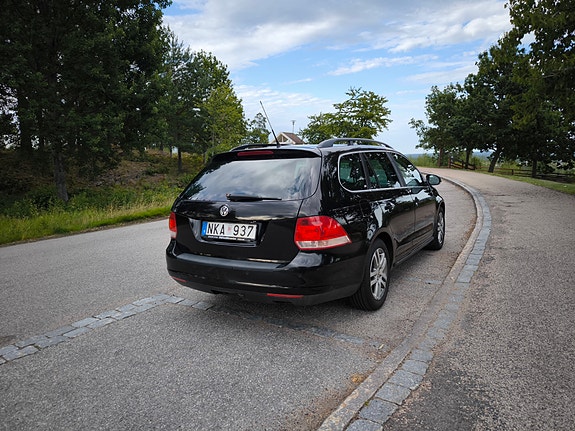 Volkswagen Golf V 3 of 5