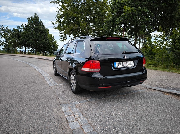 Volkswagen Golf V 4 of 5
