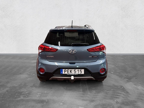 Hyundai i20 4 of 16