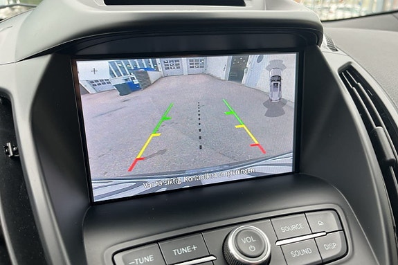 Ford Kuga 16 of 18