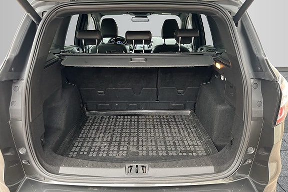 Ford Kuga 9 of 18