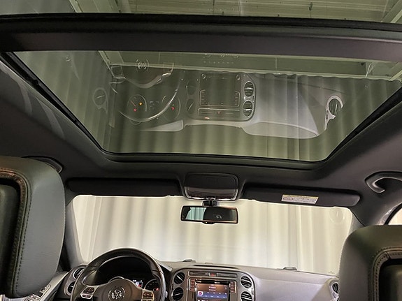 Volkswagen Tiguan 17 of 24