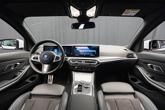 BMW 330e 13 of 21