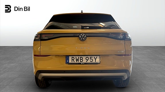 Volkswagen T-Roc 5 of 12