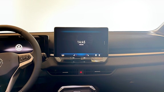 Volkswagen T-Roc 9 of 12